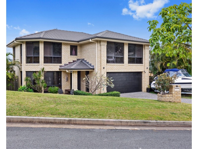 28 Yamba Street, Pacific Pines QLD 4211
