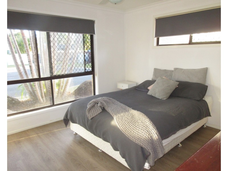 13 Marscay Avenue, Varsity Lakes QLD 4227