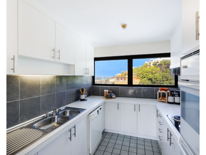 8/794 Pacific Parade, Currumbin QLD 4223