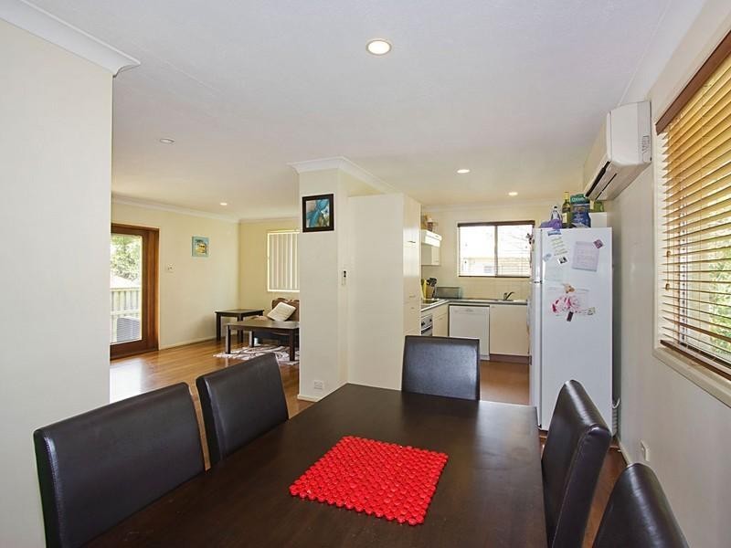 1 Kathleen Avenue, Southport QLD 4215