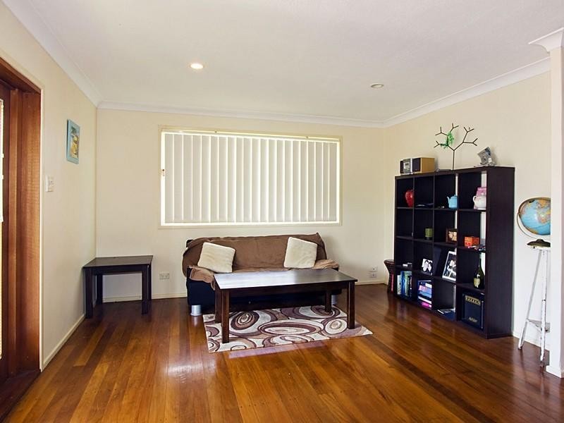 1 Kathleen Avenue, Southport QLD 4215