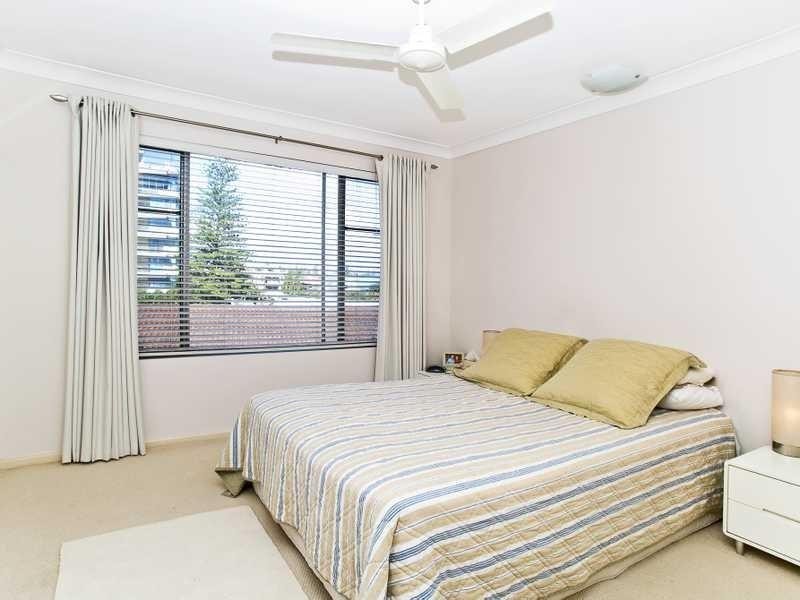 Mermaid Beach QLD 4218