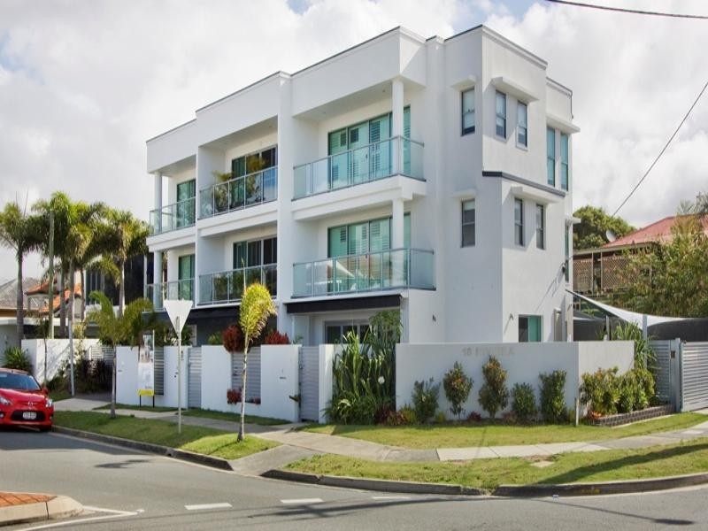 3 “18 Riviera”, 18 Riviera Road, Miami QLD 4220