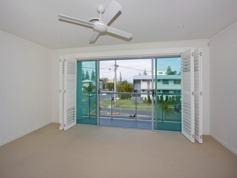 3 “18 Riviera”, 18 Riviera Road, Miami QLD 4220