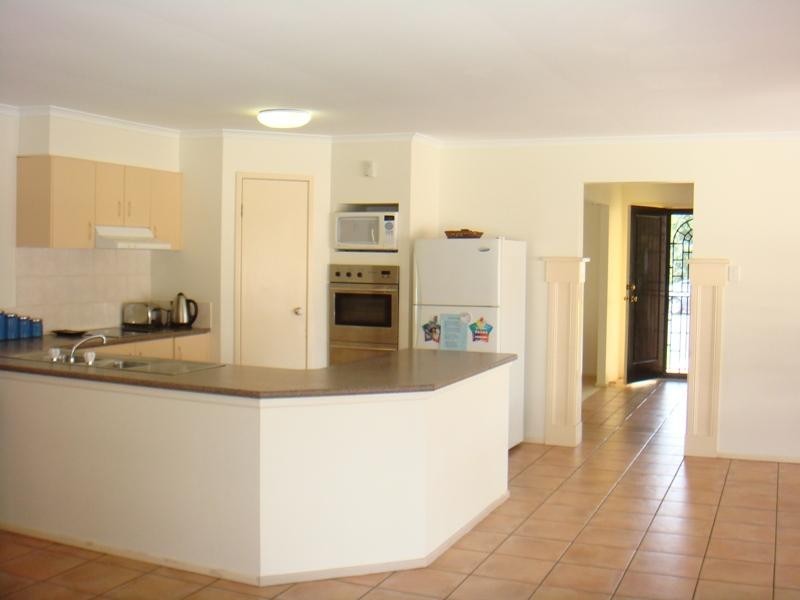 10 Euodia Close, Burleigh Heads QLD 4220