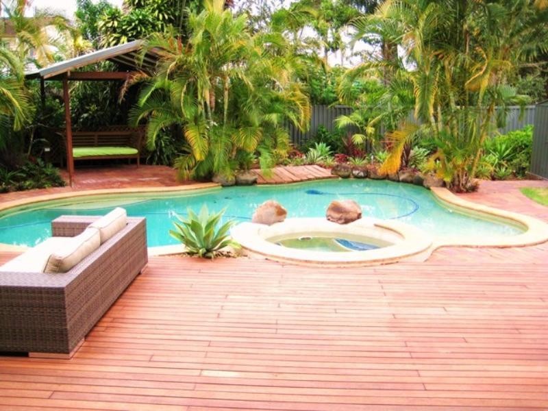 Burleigh Waters QLD 4220