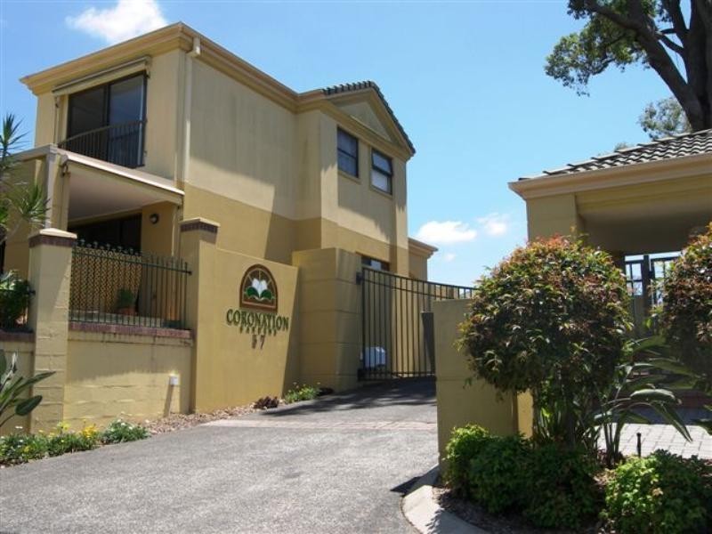 32/37 Paradise Springs Avenue, Robina QLD 4226