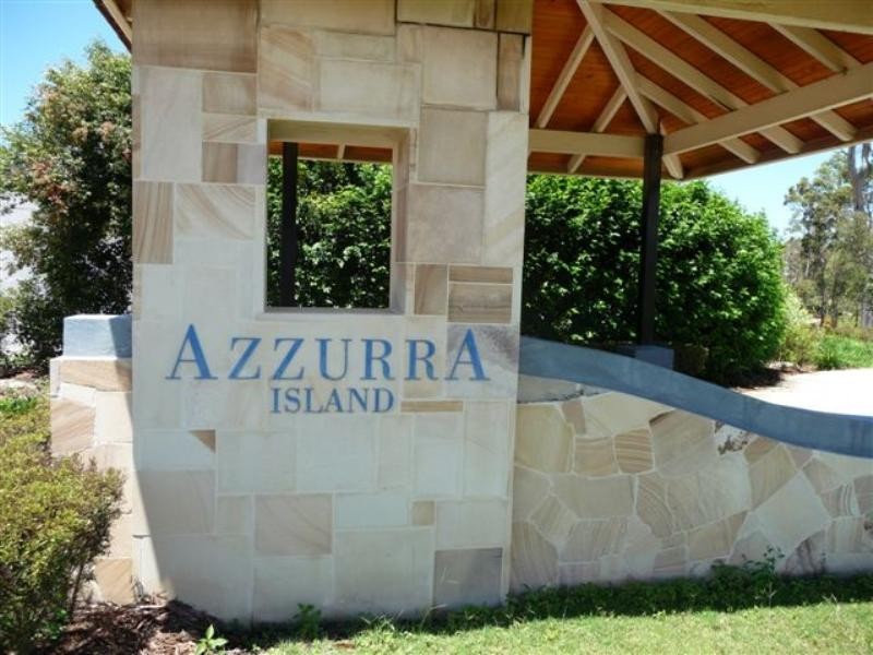 52 Azzurra Drive, Varsity Lakes QLD 4227