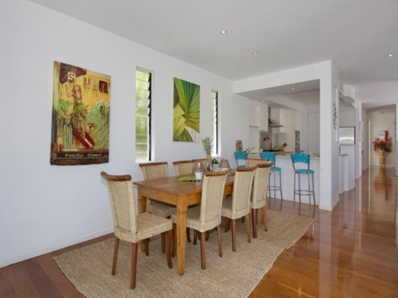 18 Heron Avenue, Mermaid Beach QLD 4218