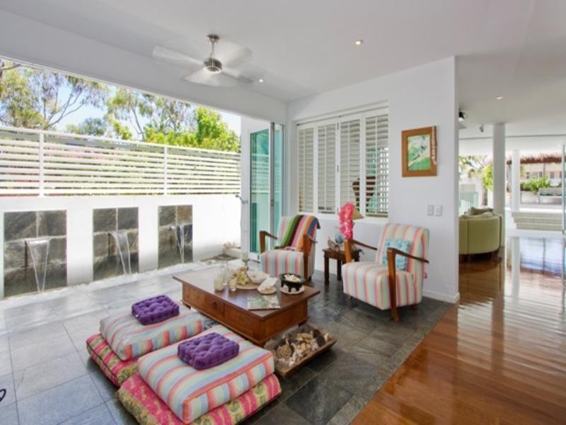 18 Heron Avenue, Mermaid Beach QLD 4218