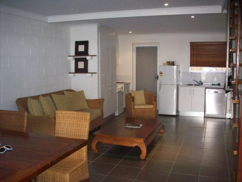 Mermaid Beach QLD 4218