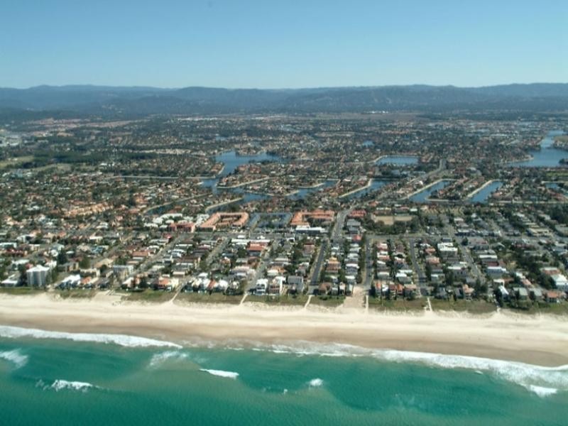 6 “Calca Court”, 163 Hedges Avenue, Mermaid Beach QLD 4218