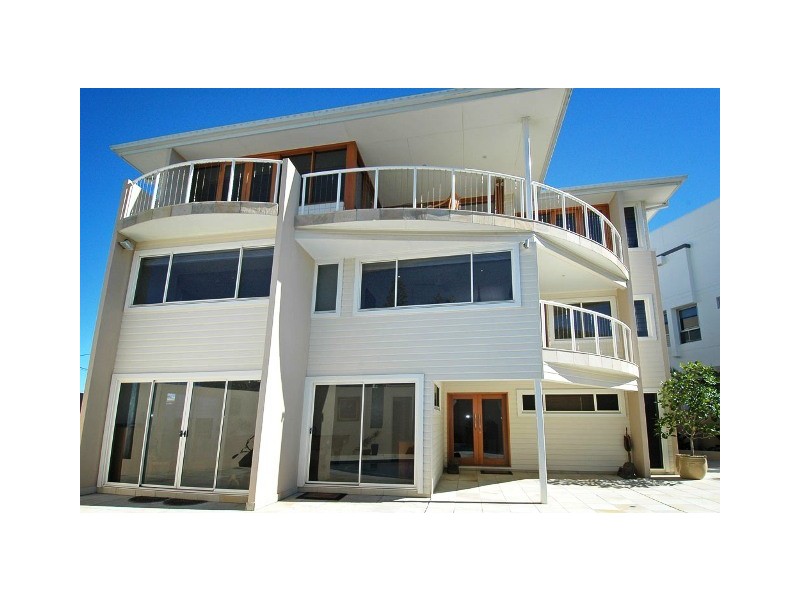 Mermaid Beach QLD 4218