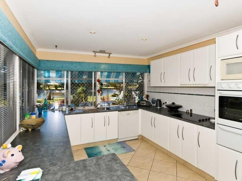 46 Mallawa Drive, Palm Beach QLD 4221