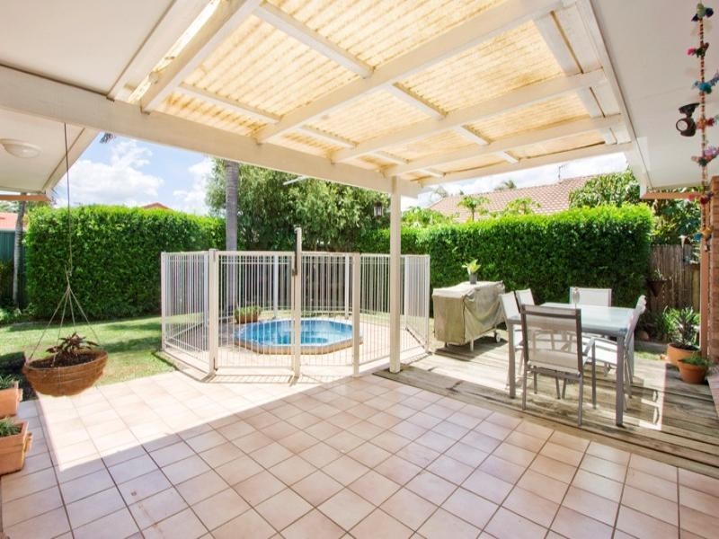 30 Bergamont Street, Elanora QLD 4221