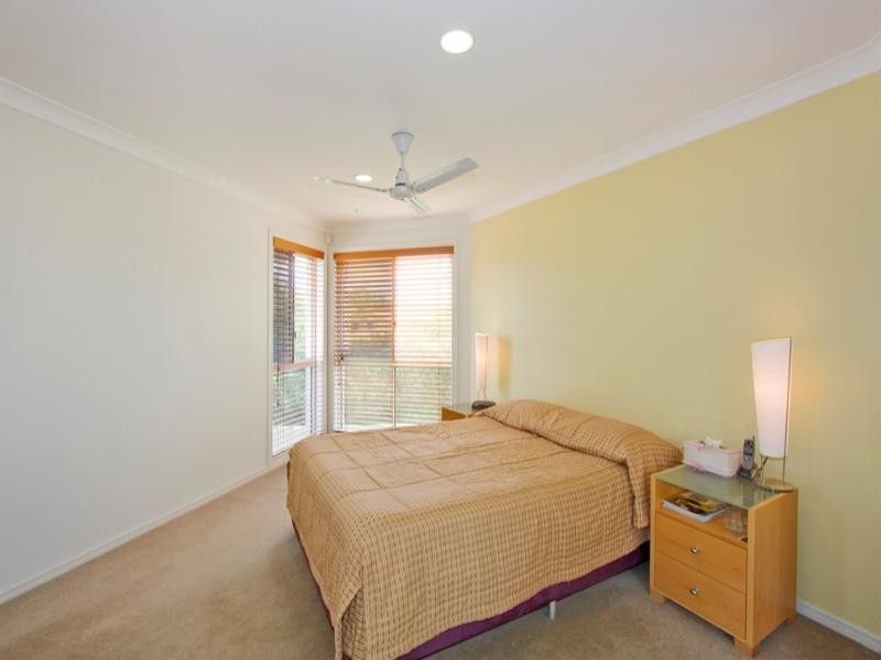 9 Montebello Court, Mermaid Waters QLD 4218