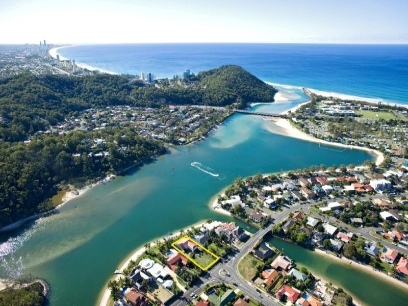 Palm Beach QLD 4221