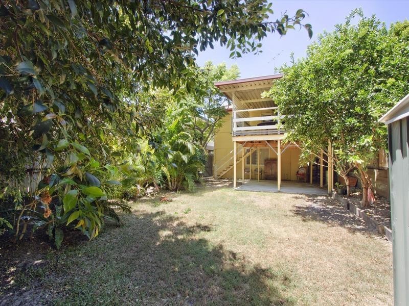 41 Arthur Street, Mermaid Beach QLD 4218