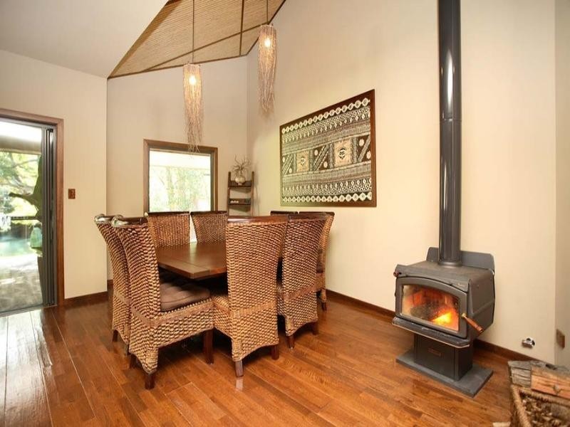 472 Tallebudgera Creek Road, Tallebudgera Valley QLD 4228