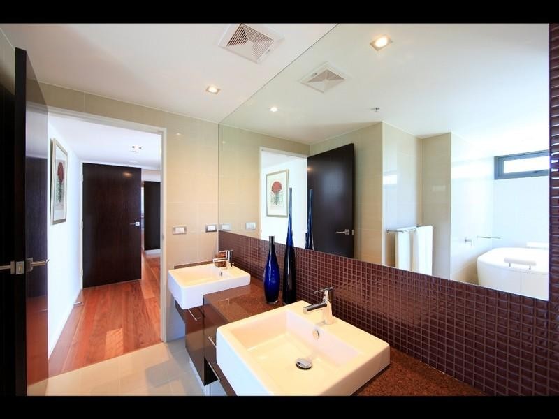 ‘Milan Apartments’ 20-24 Hughes Avenue, Main Beach QLD 4217