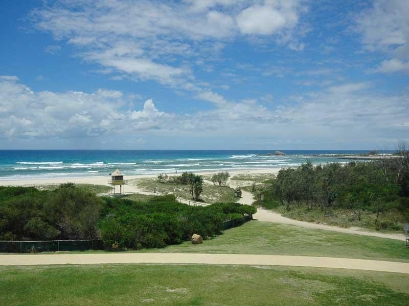 73 ‘Currumbin Sands’ 955 Gold Coast Highway, Palm Beach QLD 4221