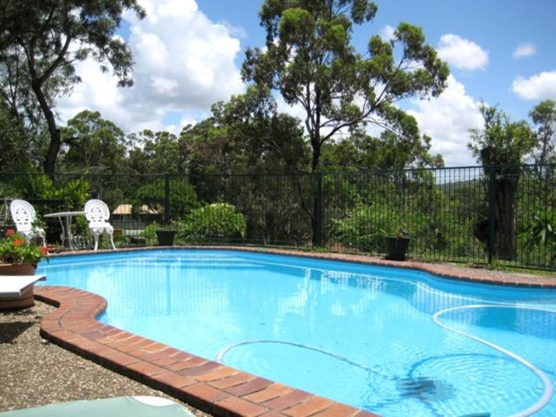 3 Heeterra Court, Elanora QLD 4221