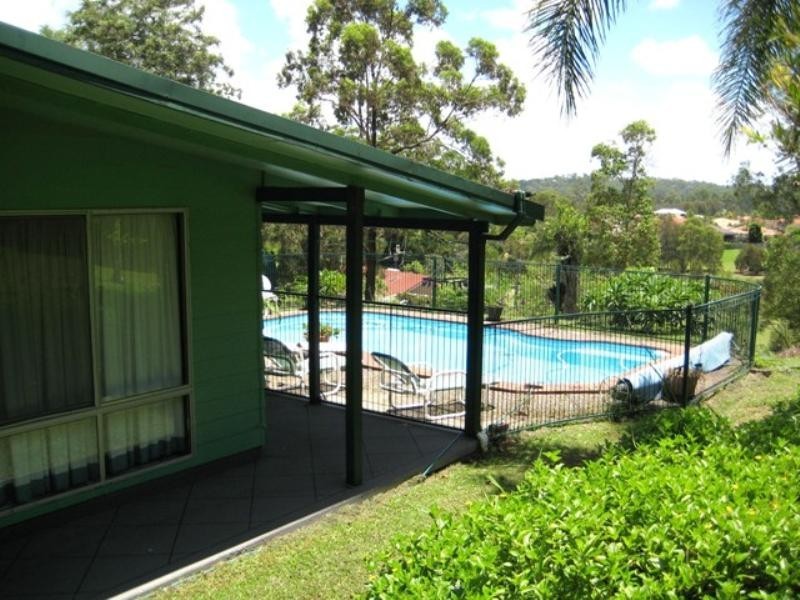 3 Heeterra Court, Elanora QLD 4221