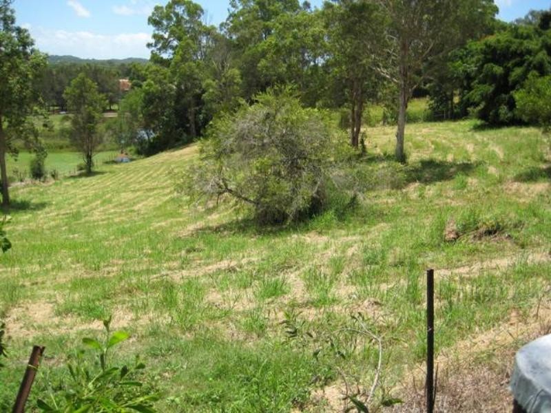 3 Heeterra Court, Elanora QLD 4221