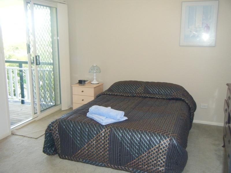 7 Carilla Place, Elanora QLD 4221