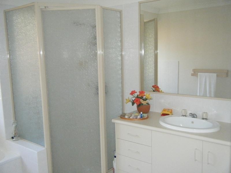 7 Carilla Place, Elanora QLD 4221