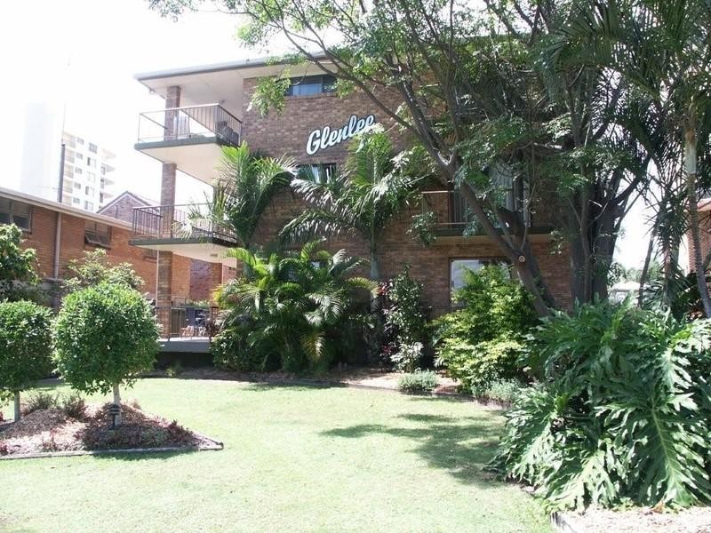 4 ”Glen Lee”, 1933 Gold Coast Highway, Burleigh Heads QLD 4220