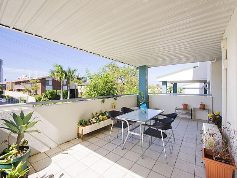 8 “Queens Gem”, 52 Queen Street, Southport QLD 4215