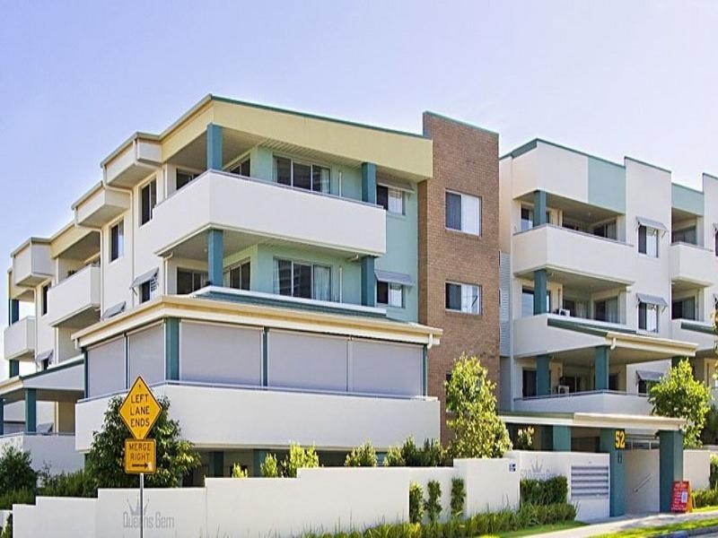 8 “Queens Gem”, 52 Queen Street, Southport QLD 4215