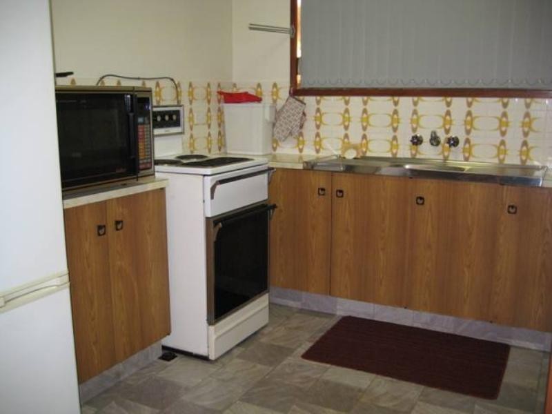 44 Fifteenth Avenue, Palm Beach QLD 4221