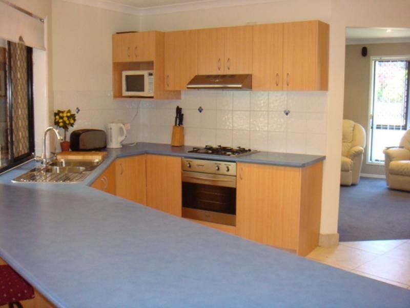 1 Marlee Court, Burleigh Heads QLD 4220