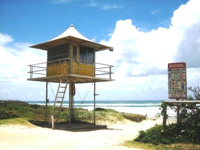 3 ‘Nautica Blue’, 98 Petrel Avenue, Mermaid Beach QLD 4218