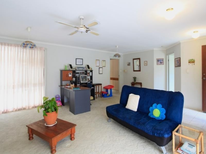 94 Japonica Drive, Palm Beach QLD 4221