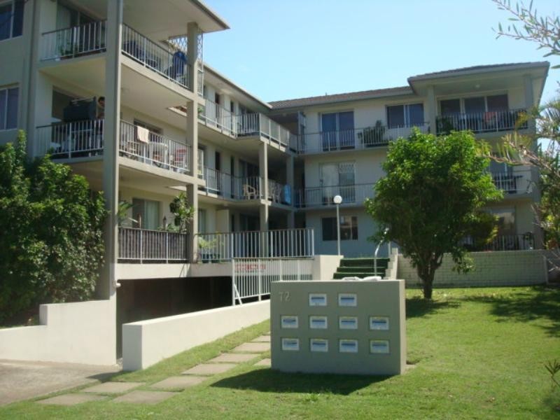 2/72 Seagull Avenue, Mermaid Beach QLD 4218