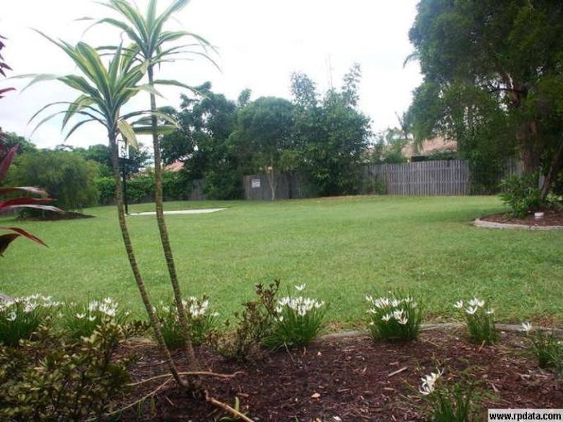 21 ‘Castleglen Chateau’, 5 Galeen Drive, Burleigh Waters QLD 4220