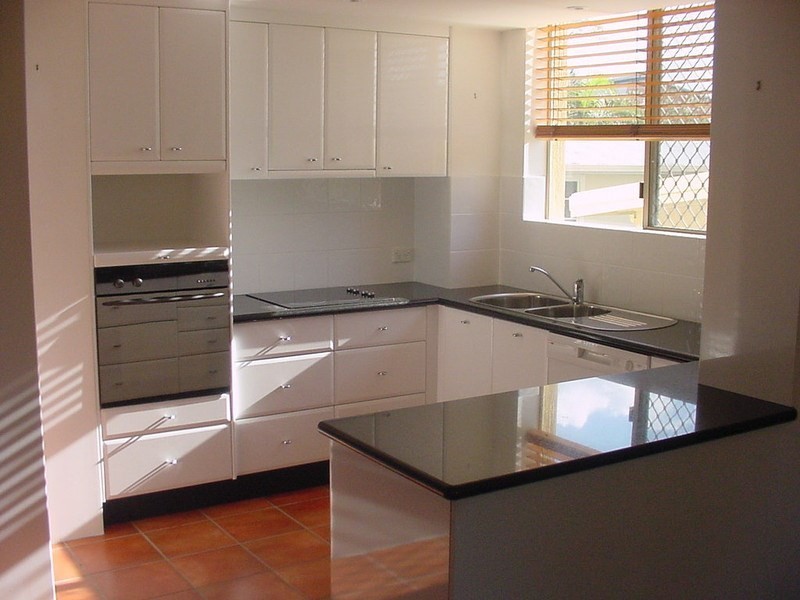 4/10 Dudley Street, Mermaid Beach QLD 4218