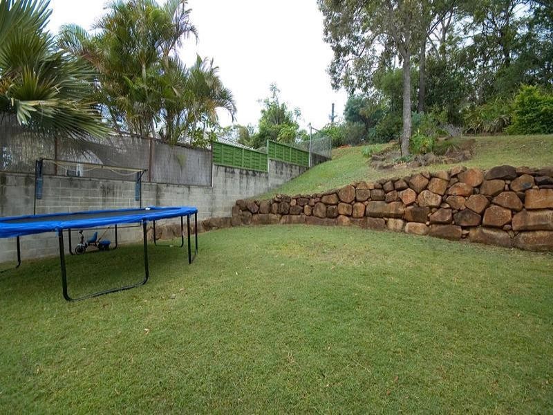 46 Hill Avenue, Burleigh Heads QLD 4220