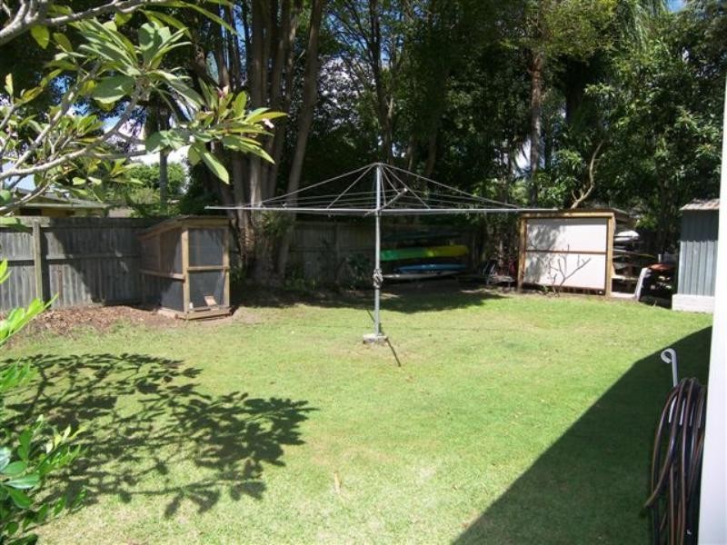 60 Djerral Avenue, Burleigh Heads QLD 4220