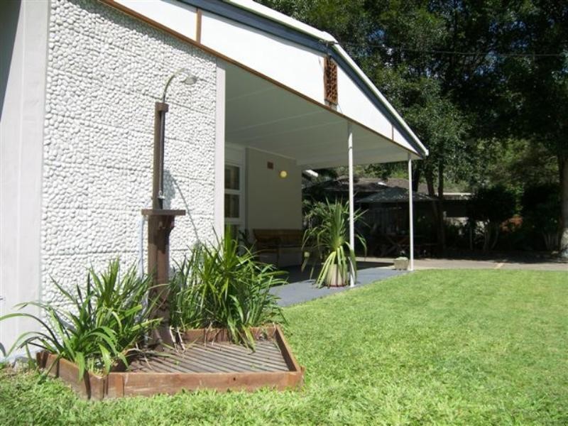 60 Djerral Avenue, Burleigh Heads QLD 4220