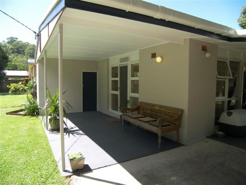 60 Djerral Avenue, Burleigh Heads QLD 4220