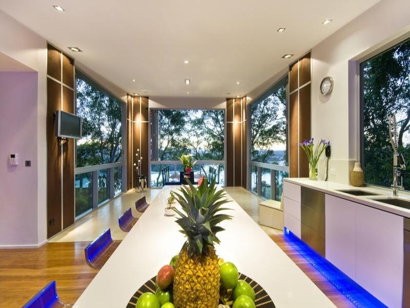 10 James Street, Currumbin QLD 4223