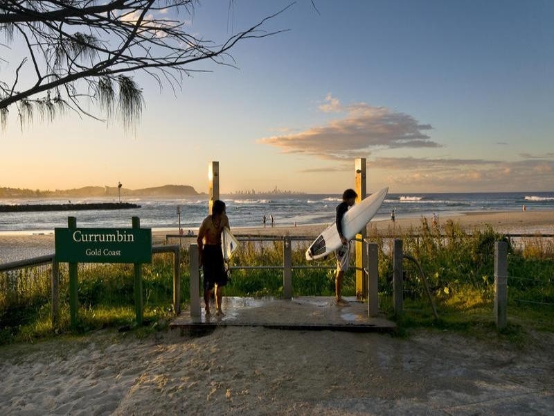 10 James Street, Currumbin QLD 4223