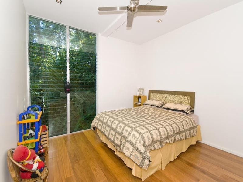 10 James Street, Currumbin QLD 4223