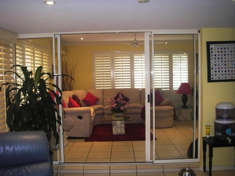 1 Lakes Circuit, Burleigh Waters QLD 4220