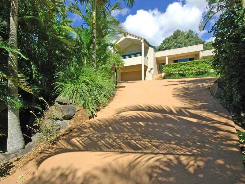 84 Blamey Drive, Currumbin QLD 4223