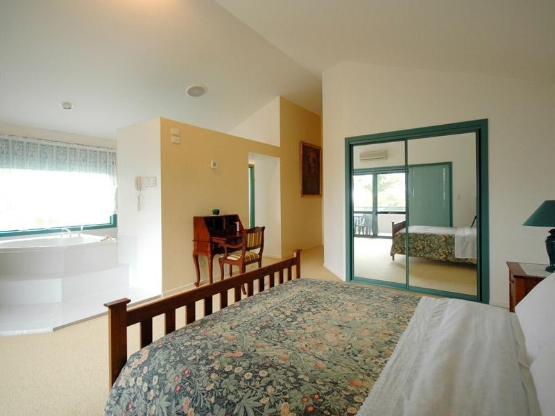 84 Blamey Drive, Currumbin QLD 4223